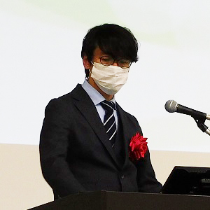 中村氏